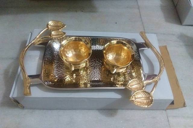Metal Bank Brass Token at best price in Aligarh