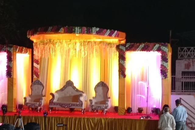 Stage decor