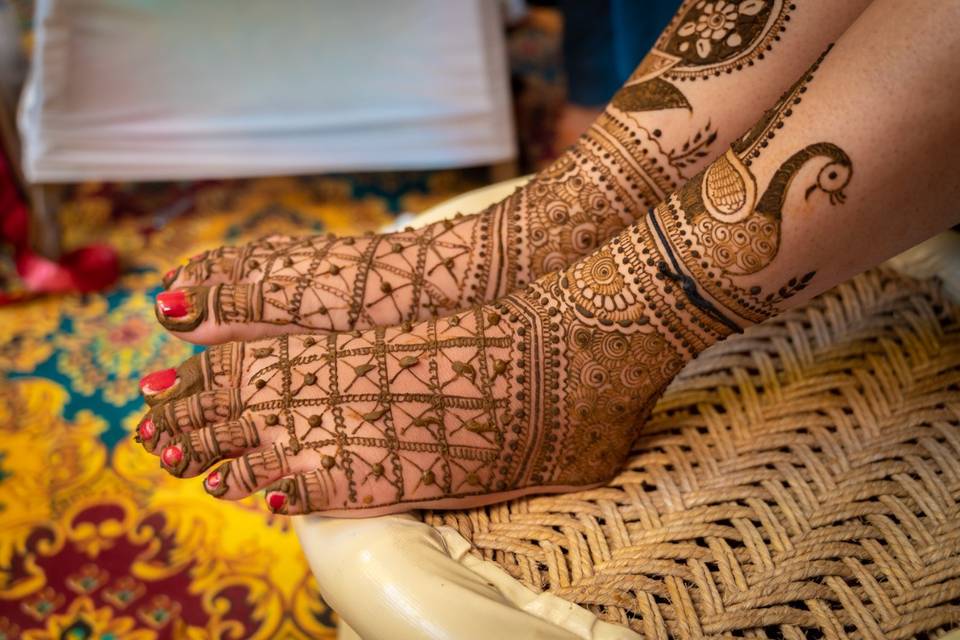 The art of Indian mehndi (aka henna) - AI Generated Artwork - NightCafe  Creator