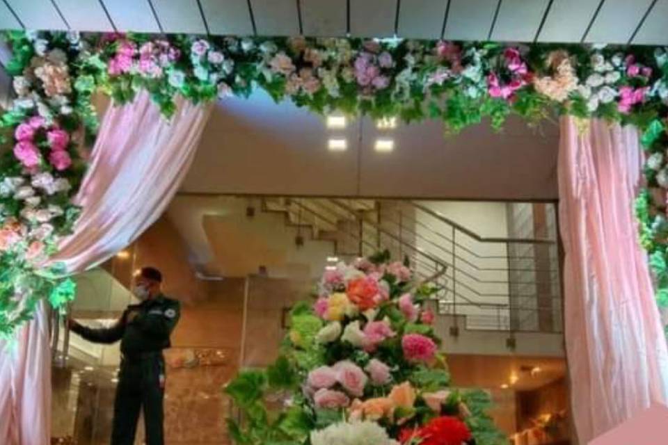 99 Flowers Florist - Florists - Madhapur - Gachibowli - Weddingwire.in