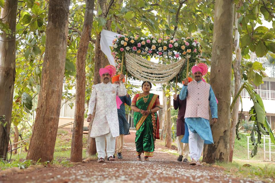 Phool Chadar Bride Entry