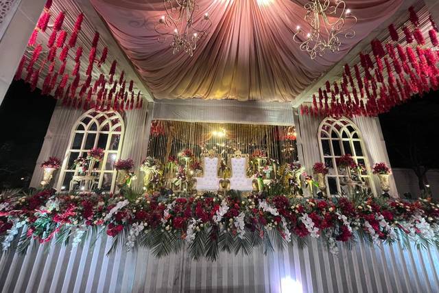 Stage decor
