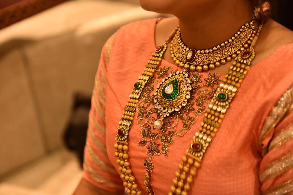 Tanishq bridal clearance necklace