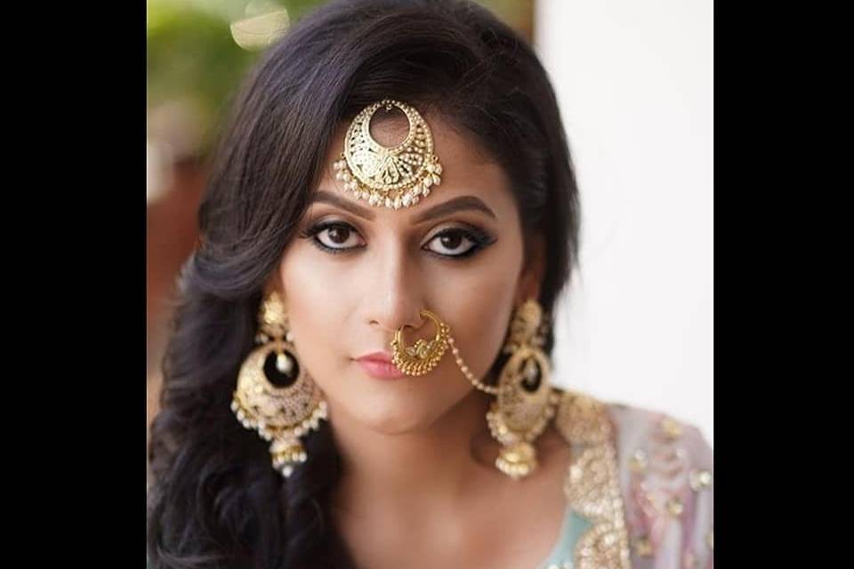 Shubhdepp Gill - Makeup Artist