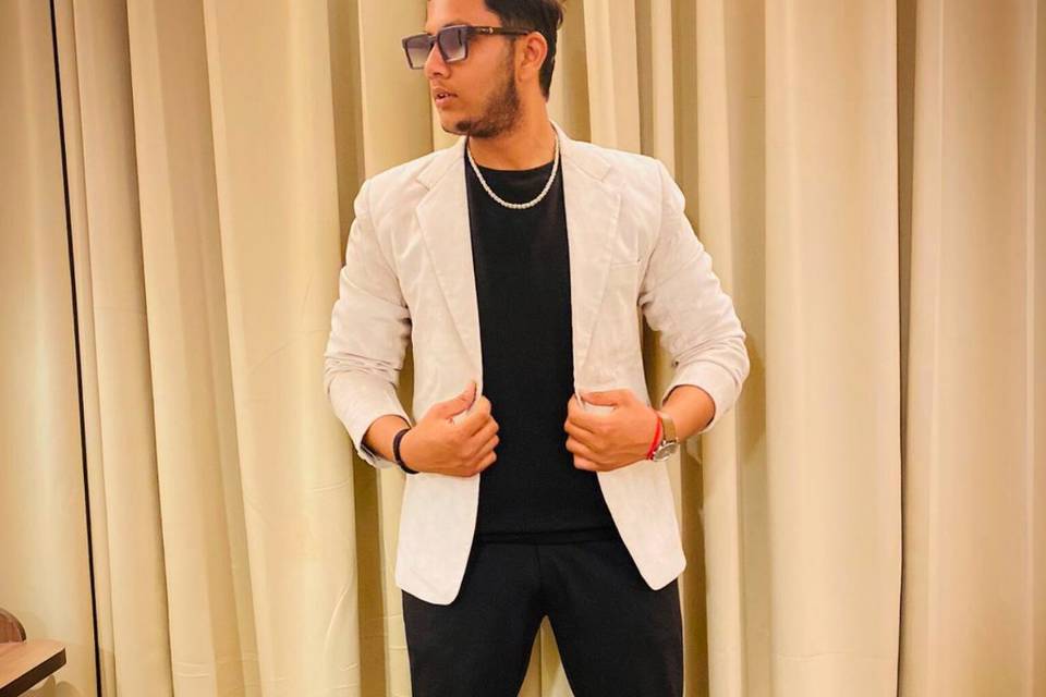 Apna Host Nitin