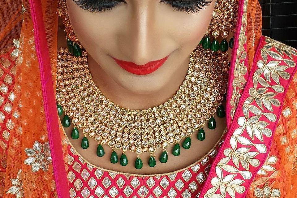 Shubhdepp Gill - Makeup Artist