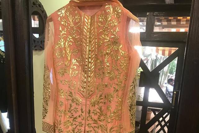 Yeh lehenga nahi on sale mehenga