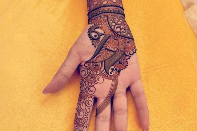 Instagram post by Arpit Mehendi artist • Jan 15, 2021 at 4:21pm UTC |  Rajasthani mehndi designs, Latest bridal mehndi designs, Unique mehndi  designs