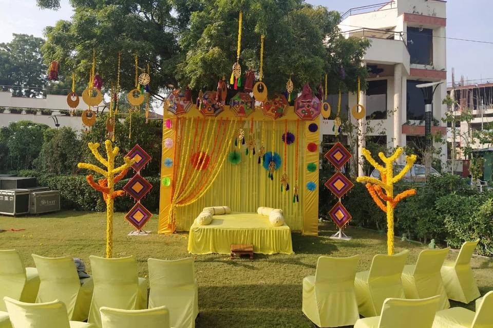 Haldi decor