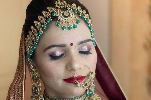 Bridal makeup