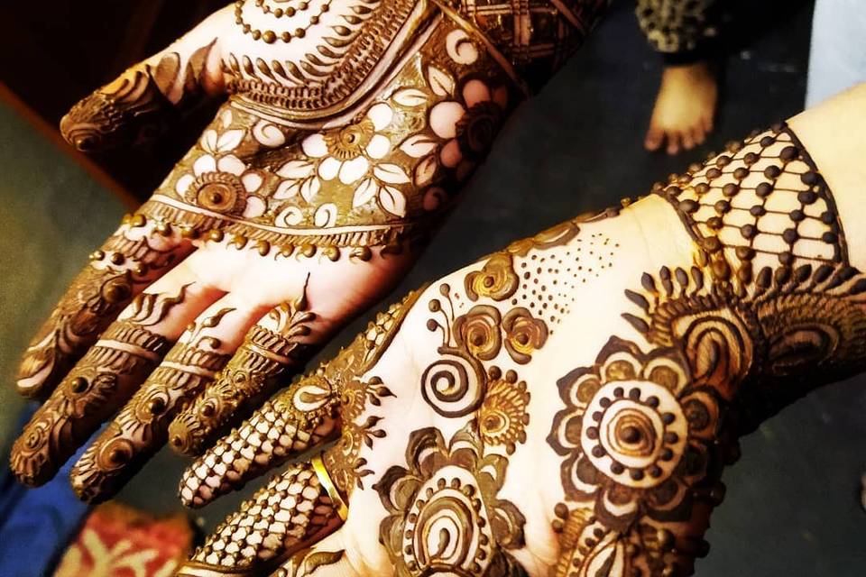 Mehendi deisgn