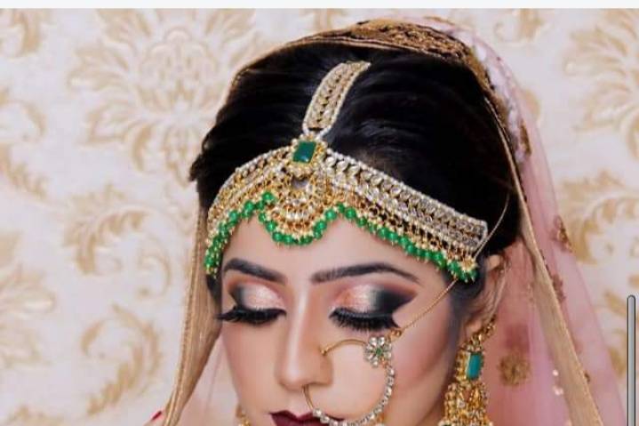 Bridal makeup