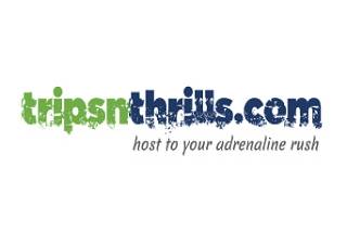 Tripsnthrills Logo