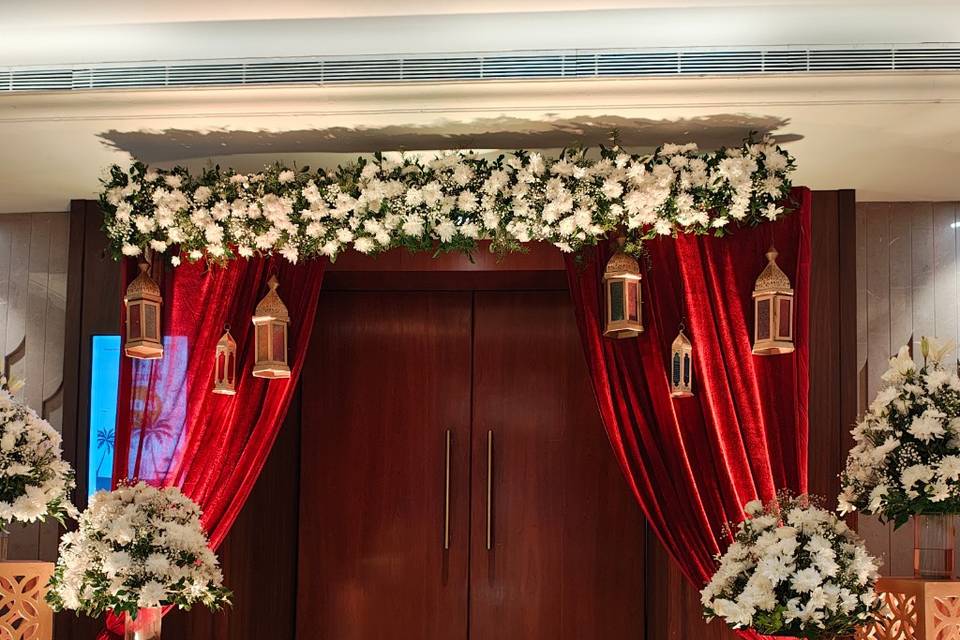 Entrance decor