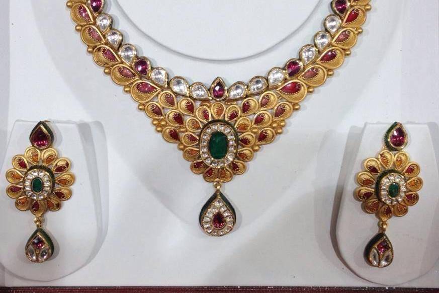 Shri Siddhi Jewellers