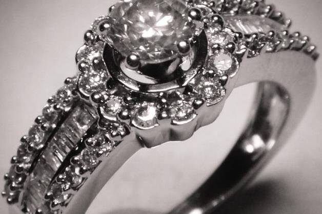 Diamond ring