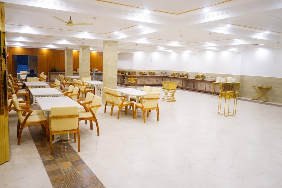 Banquet hall