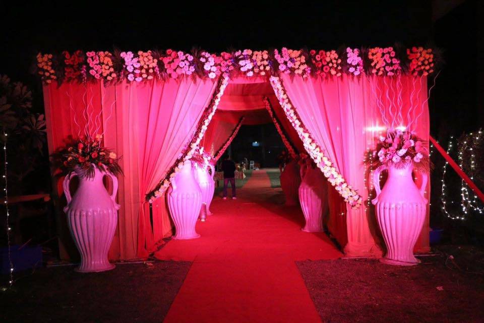 Entrance decor