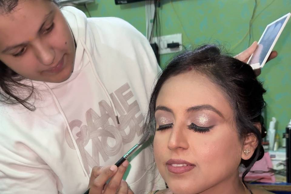 Party makeup