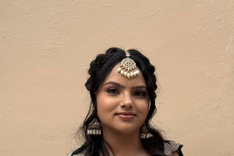 Bridal Mehandi Makeup