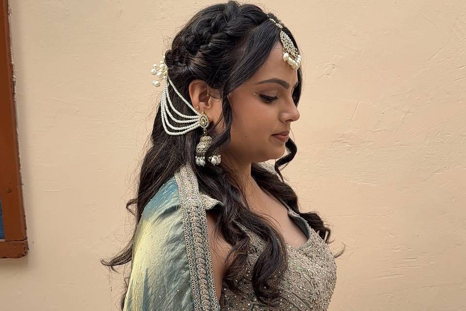 Bridal Mehandi Makeup