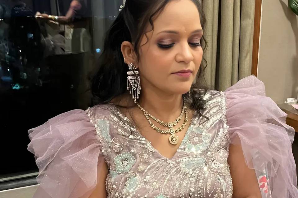 Party makeup