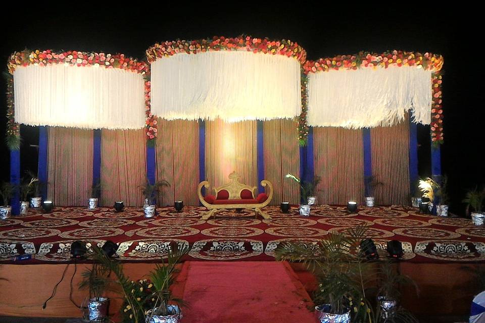 Reception stage