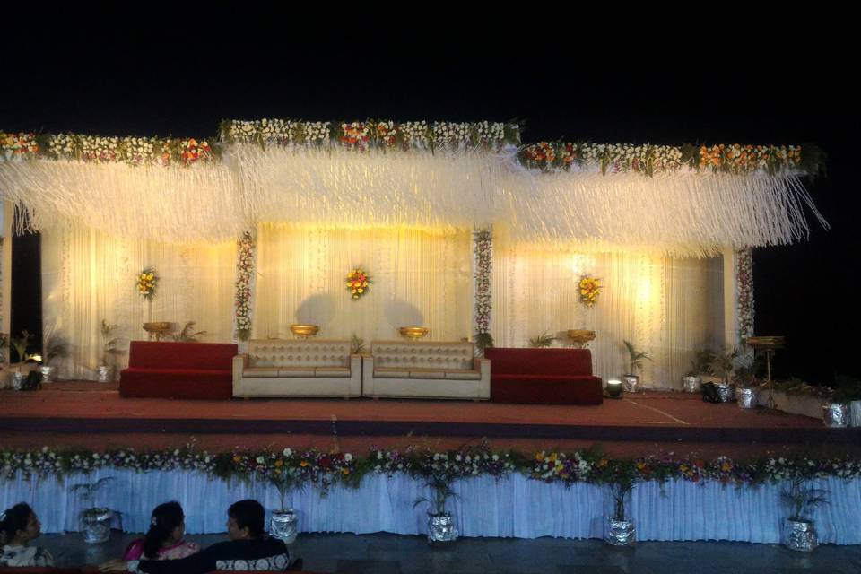 Reception stage