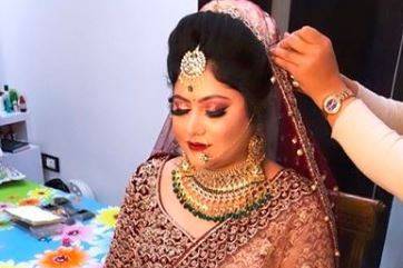 Bridal makeup