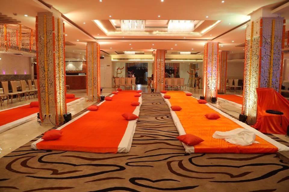 Chowki Decor