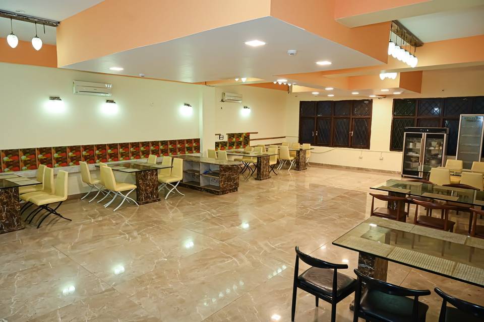 Banquet hall