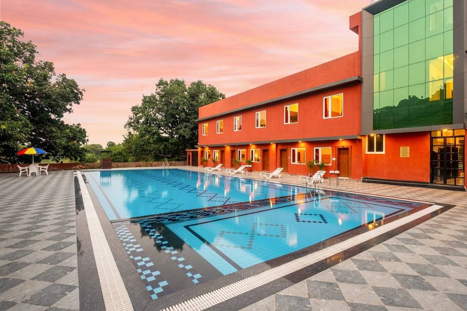 Weekender Resort