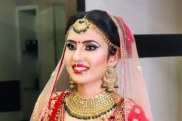 Bridal makeup