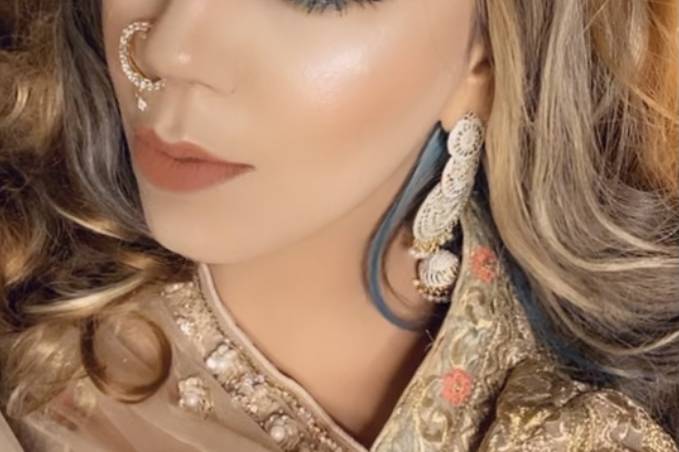 Pakistani look