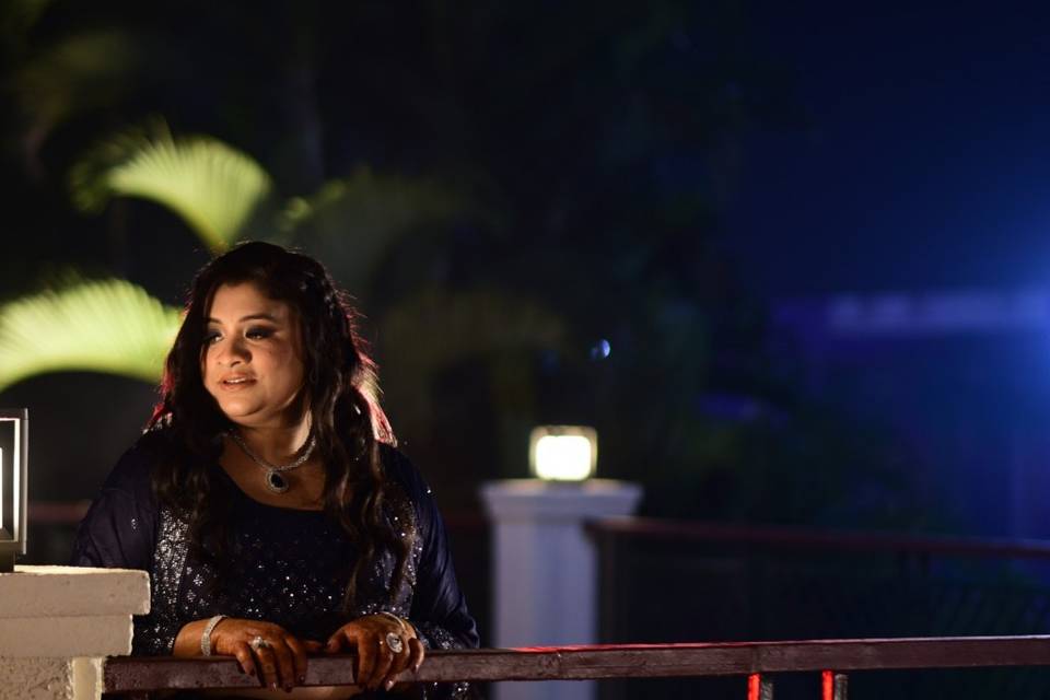 Bride potrait at sangeet