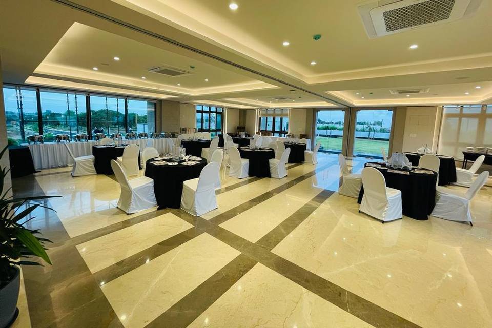 Banquet hall