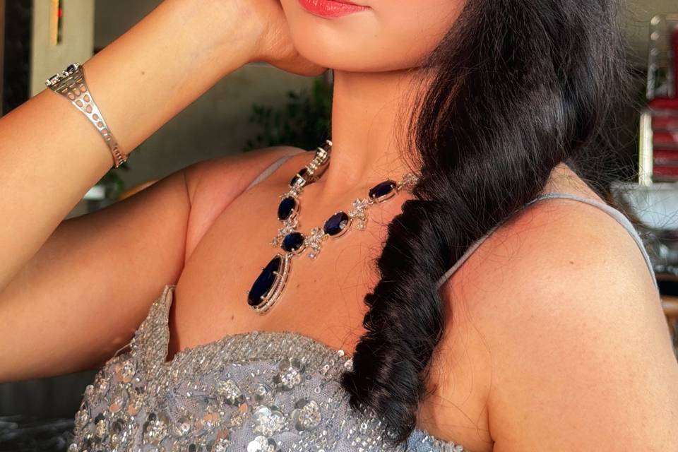 Party makeup