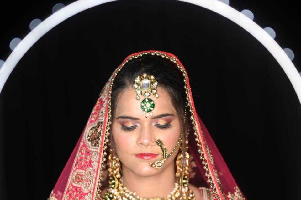 Soft bridal makeup