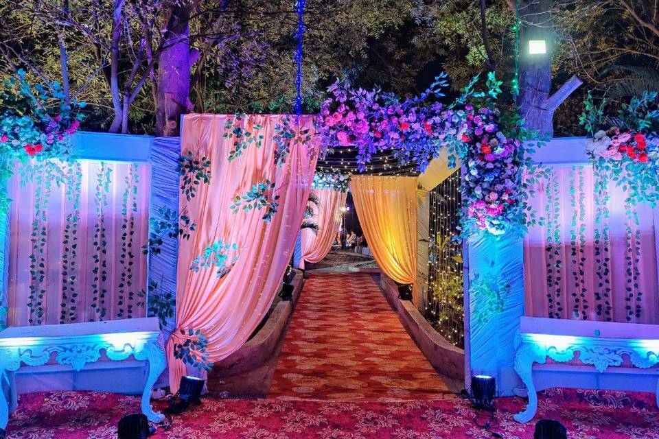 Tulsi Lawn Entry