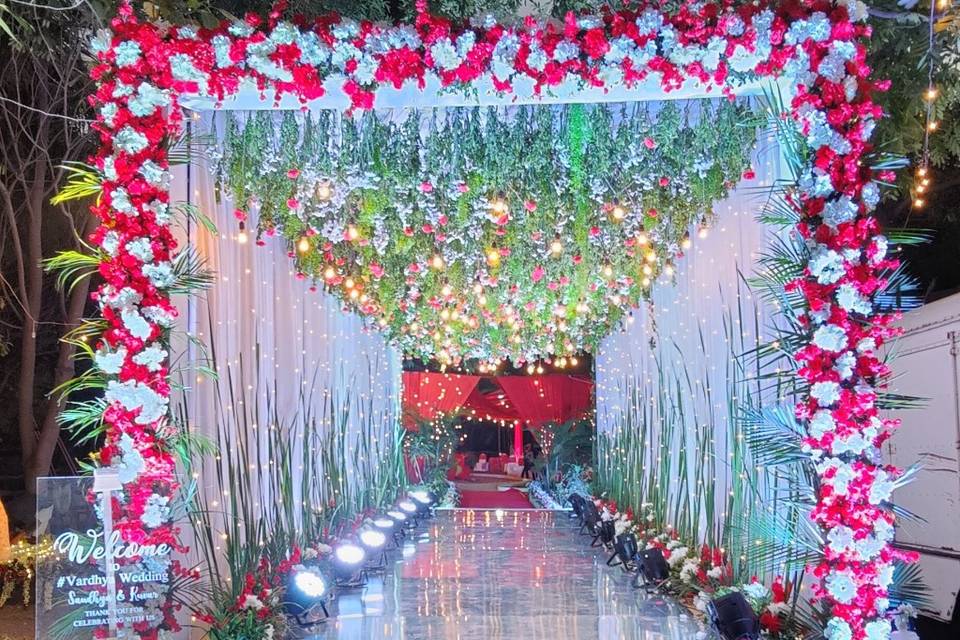 Tulsi Lawn Entry