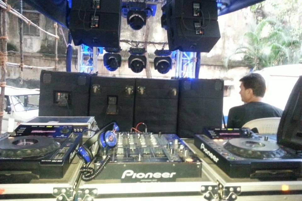 DJ services