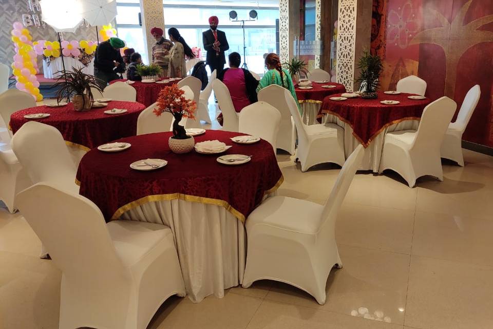 Banquet hall