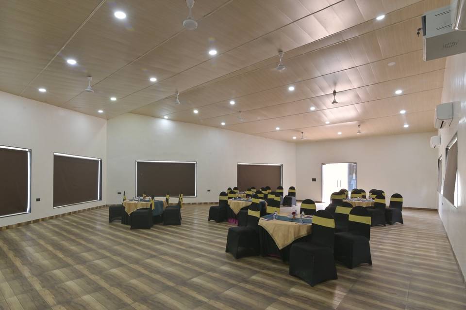 Banquet hall