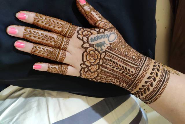 50+ Wedding Dulhan Mehndi Designs to Flaunt on Your Big Day | Bridal  Mehendi and Makeup | Wedding Blog