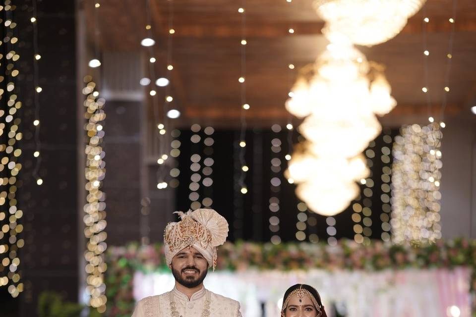 Bride & Groom Candid