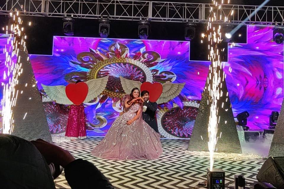 Bride and groom performance