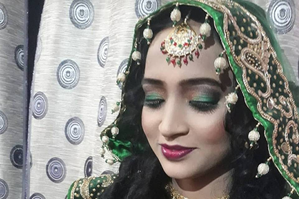 Sabhiya Mua