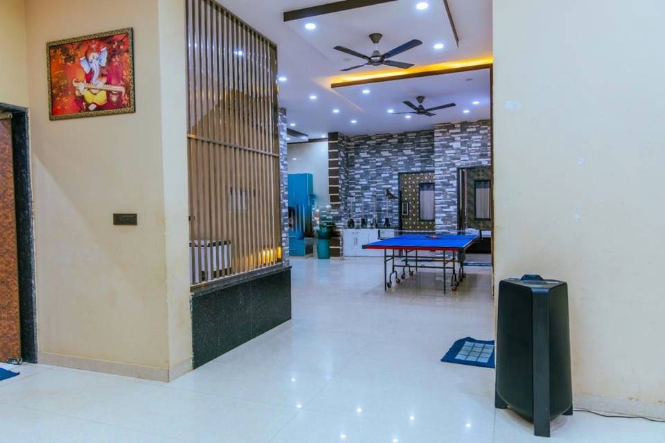 Living room/ tt table