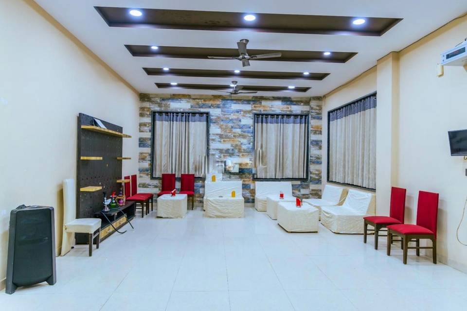 Living hall with seating