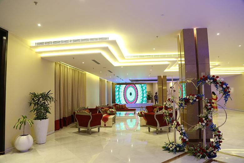 Banquet hall